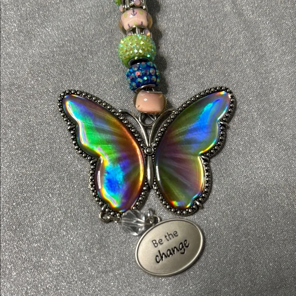 🦋✨ Holographic Butterfly Rearview Mirror Hanger – Boho Car Charm - Picture 7 of 9